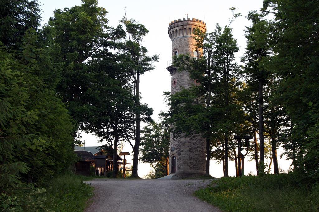 ホテル Ilmenauer Hof エクステリア 写真